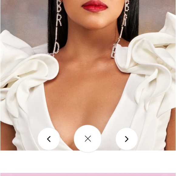 “The Nova Reception dress” - Picture 2 of 13